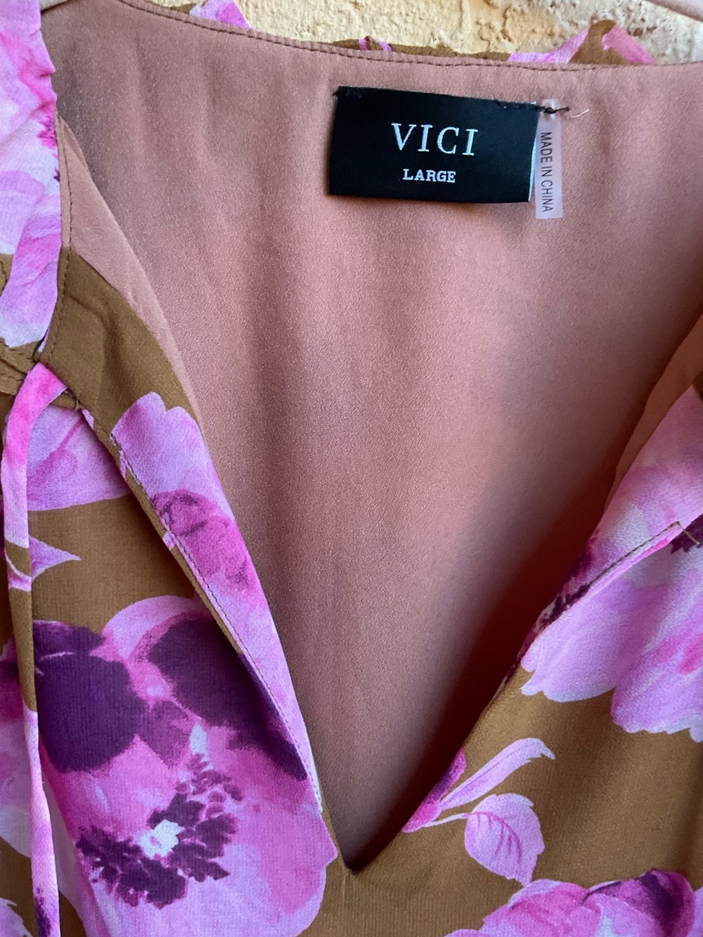VICI‎ Charleston Waist Tie Floral Pink & Brown Mini Dress - Picture 16 of 16